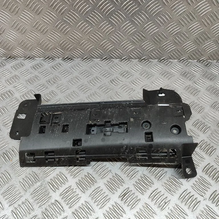 Pakiruumi luugi juhtplokk KK5214E115AA