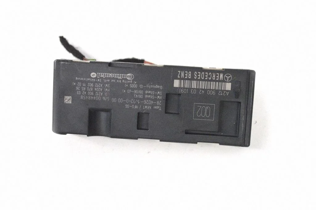 Tailgate/trunk control unit/module – Mercedes-Benz C-Class AMG W204 (2007-2014)