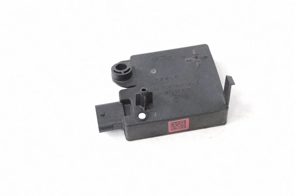 Tailgate/trunk control unit/module 109785500F