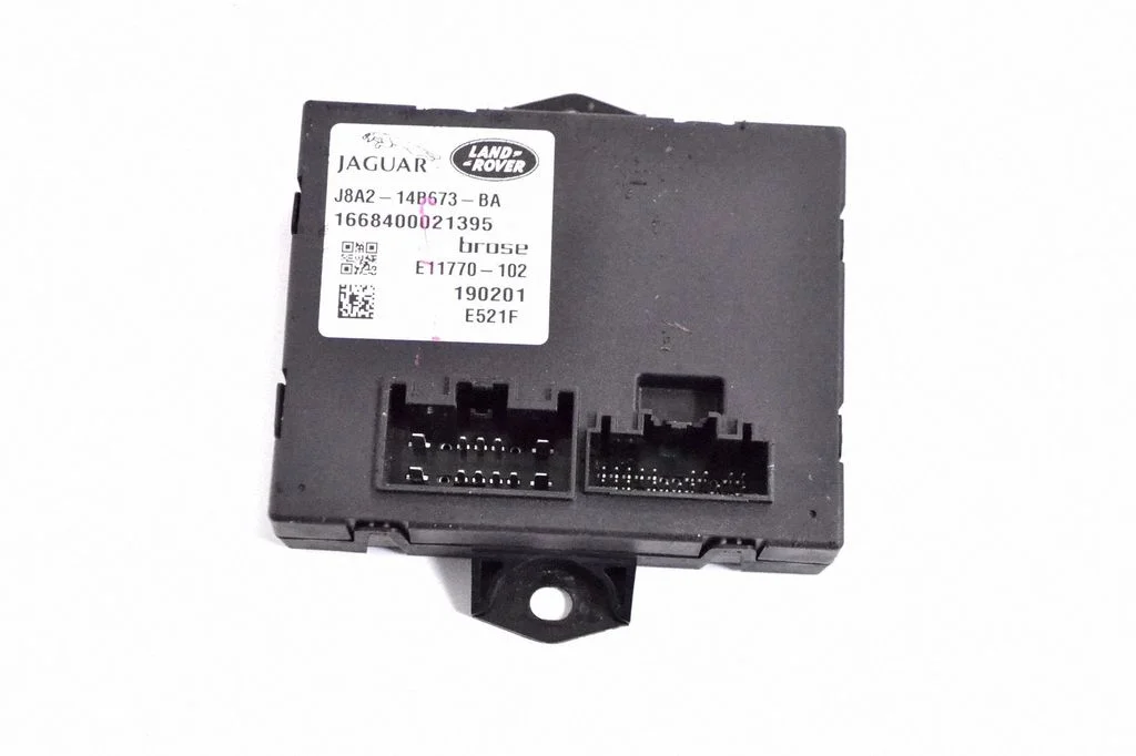 Tailgate/trunk control unit/module J8A214B673BA