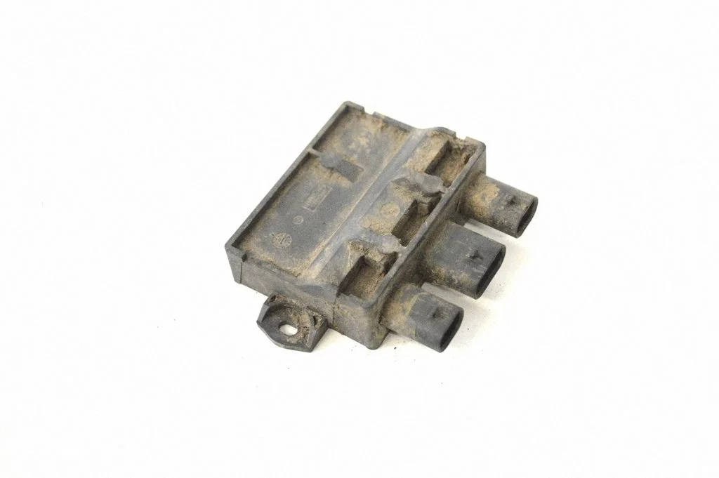 Tailgate/trunk control unit/module C74781102