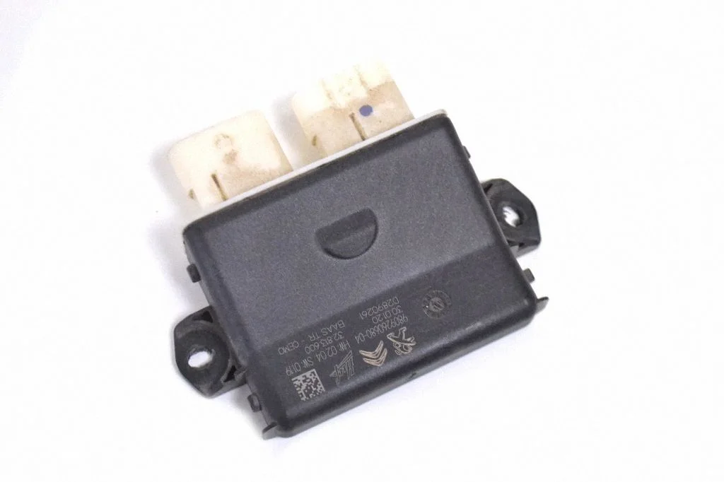 Bagāžnieka vāka vadības bloks 9809260680