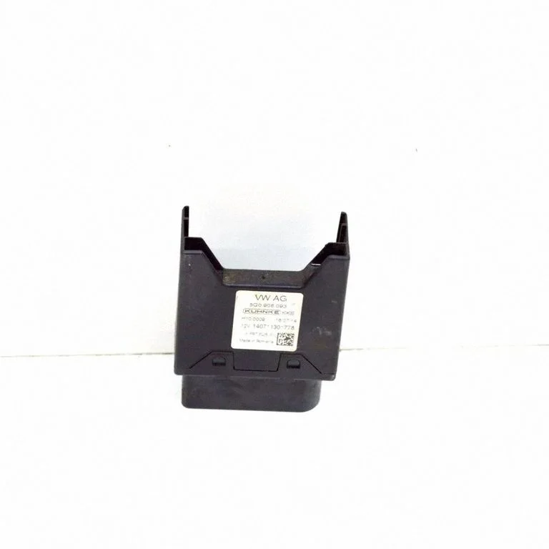 Degvielas sūkņa vadības bloks 5Q0906093