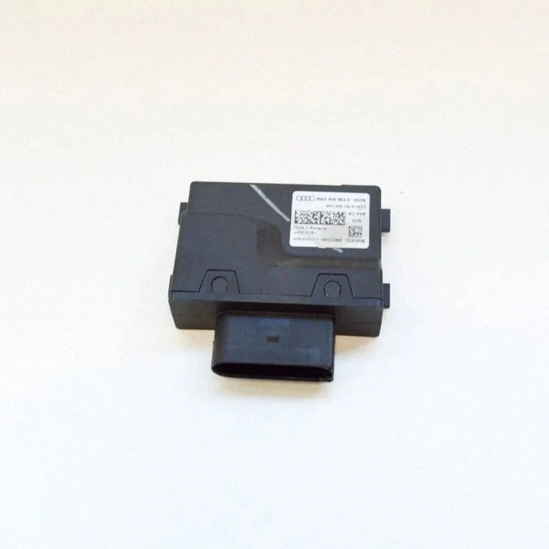 Degvielas sūkņa vadības bloks 8W0906093D