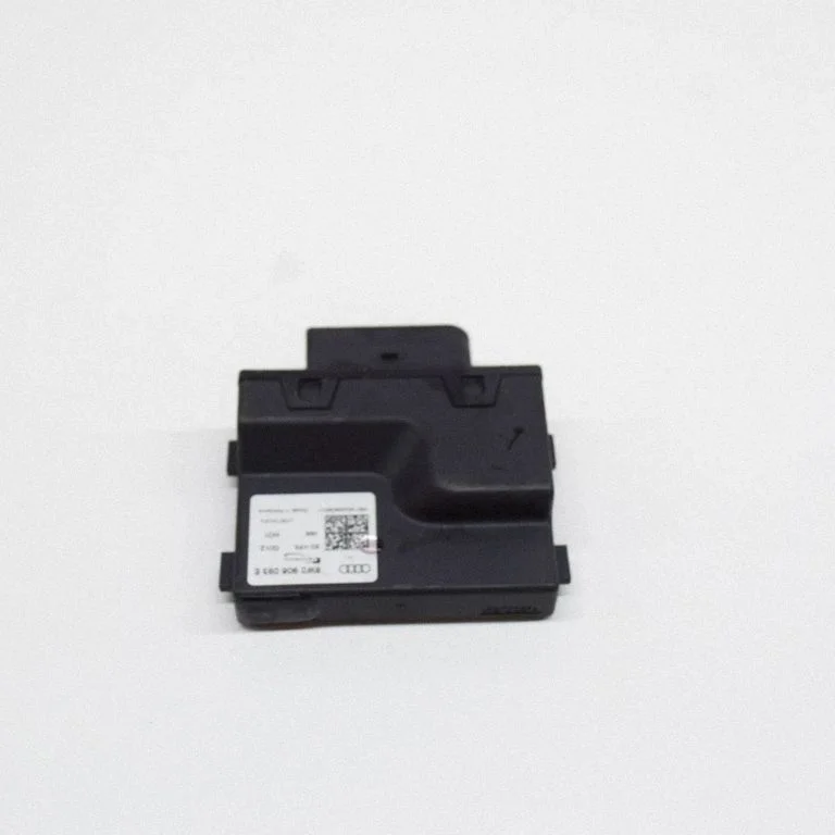Degvielas sūkņa vadības bloks 8W0906093E