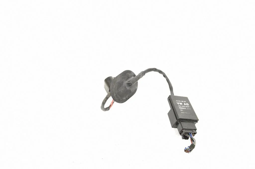 Fuel injection pump control unit/module – Audi A1 (2010-2018)