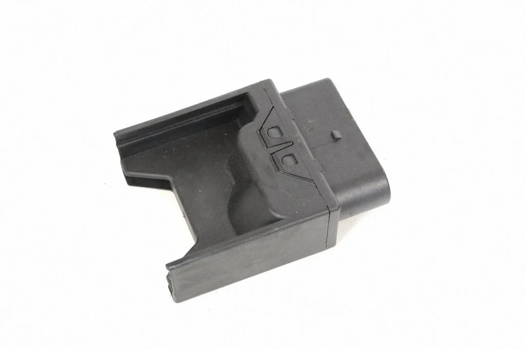 Degvielas sūkņa vadības bloks 5Q0906093