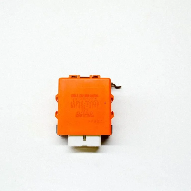 Centrālās slēgšanas vadības bloks 8597047020
