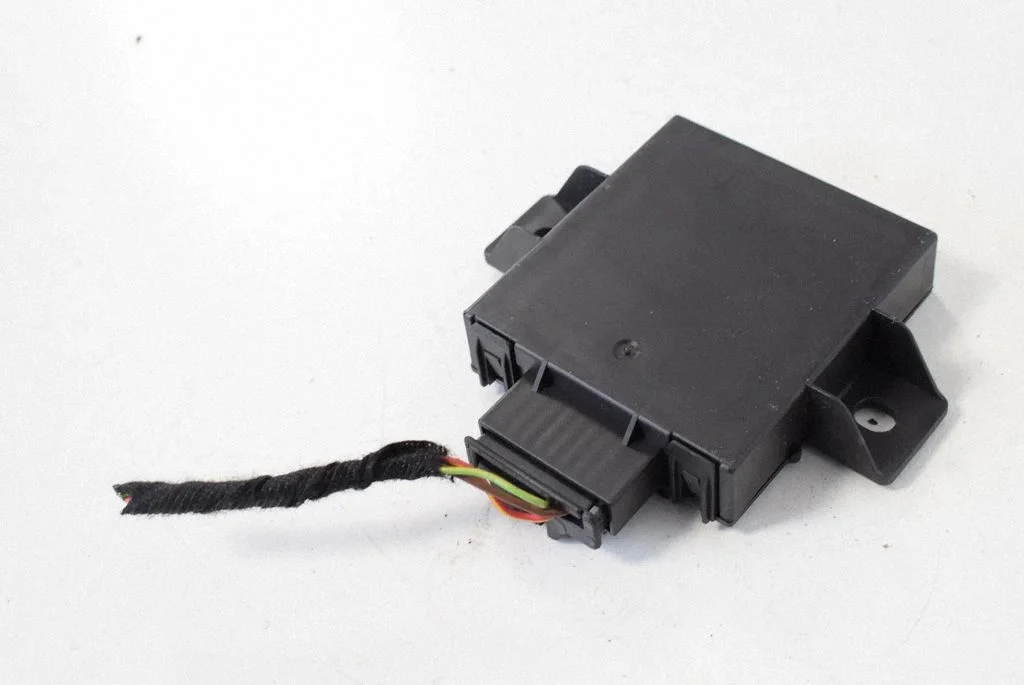 Signalizācijas vadības bloks – Porsche Cayenne (9PA) (2002-2010)