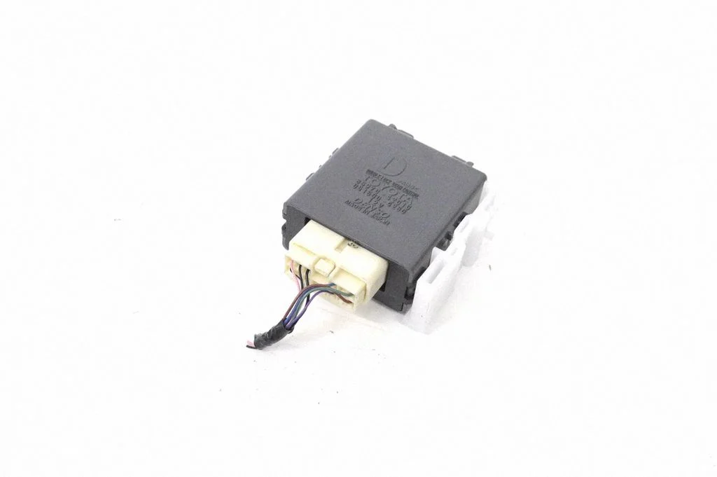 Centrālās slēgšanas vadības bloks 8597042010