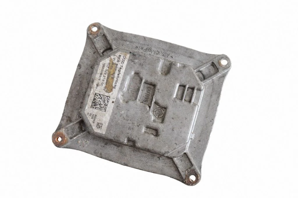 Xenon control unit/module – Audi A4 Allroad B8 (2008-2016)