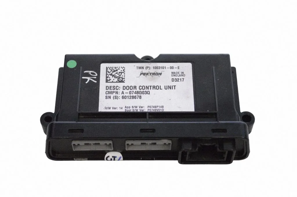 Door control unit/module – Infiniti M Y51 (2010-2019)