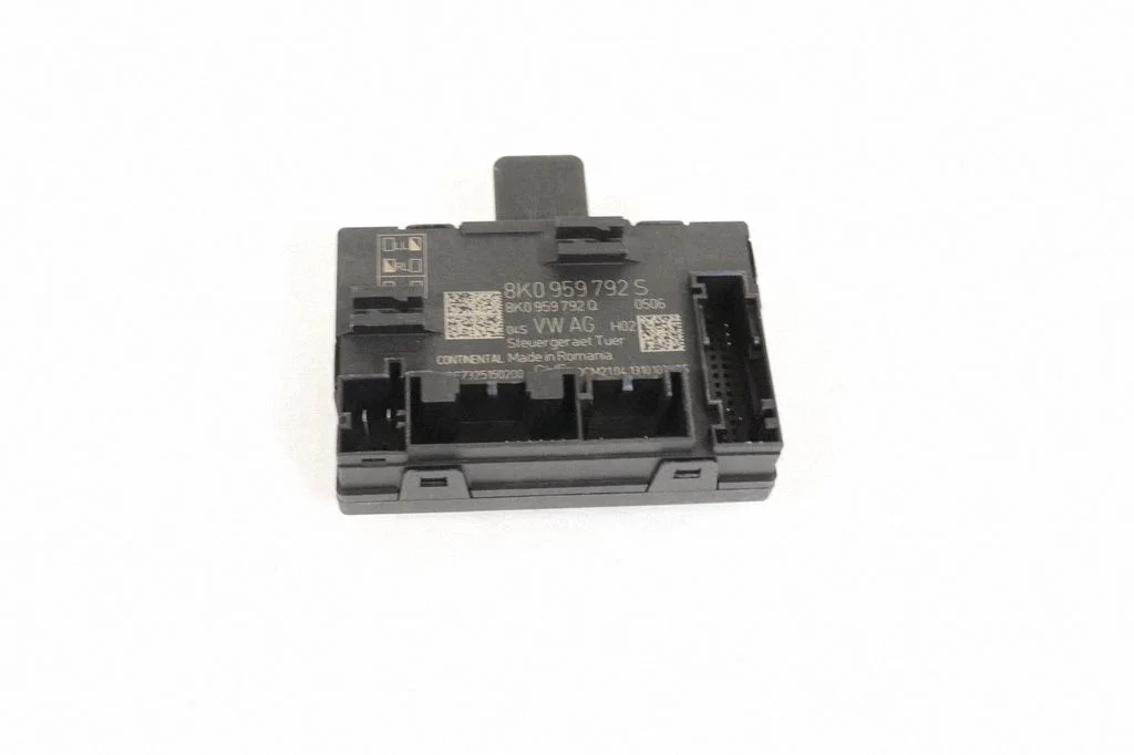 Door control unit/module – Audi Q5 SQ5 8R (2008-2017)