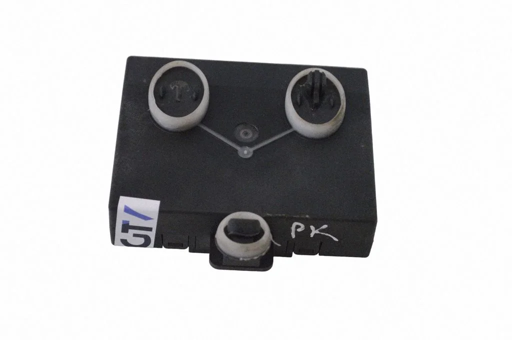 Door control unit/module – Volkswagen Passat B7 USA (2012-2019)