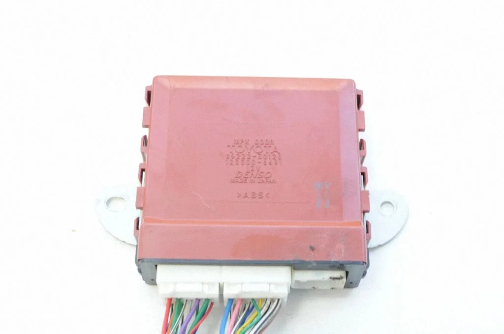 Door control unit/module – Lexus GS 300 350 430 450H (2005-2012)