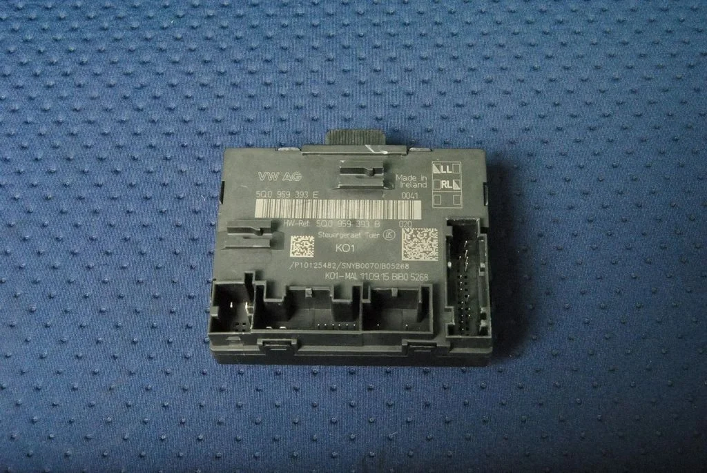 Durvju elektronikas vadības bloks – Audi A3 S3 8V (2013-2019)