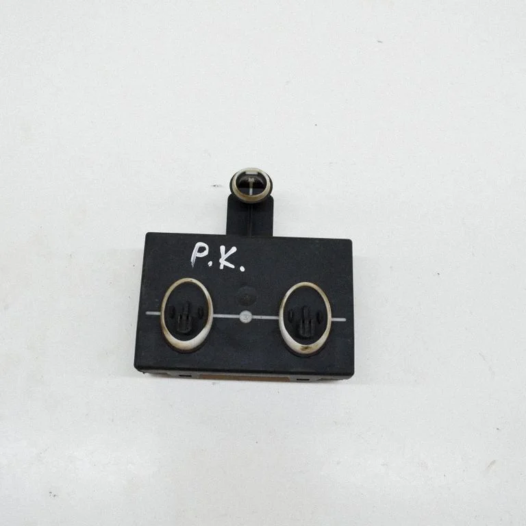 Durvju elektronikas vadības bloks – Skoda Octavia Mk3 (5E) (2013-2019)