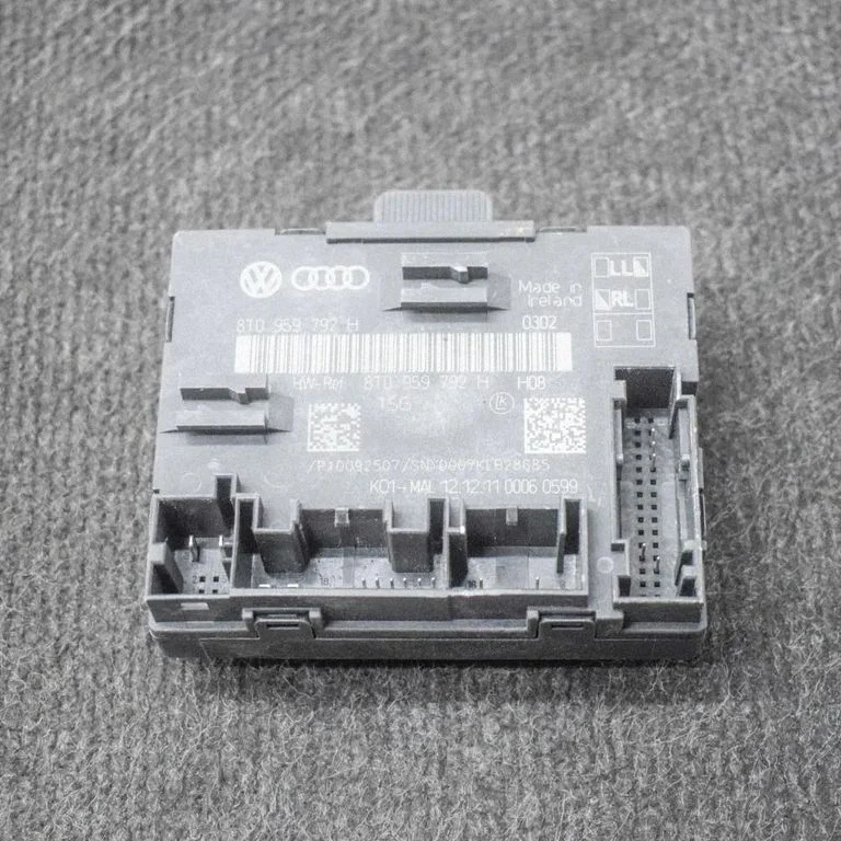 Durvju elektronikas vadības bloks – Audi A4 Allroad B8 (2008-2016)