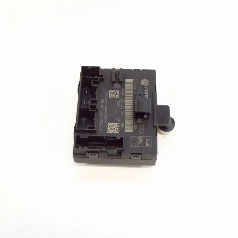 Durvju elektronikas vadības bloks – Audi A5 Sportback 8TA (2009-2016)