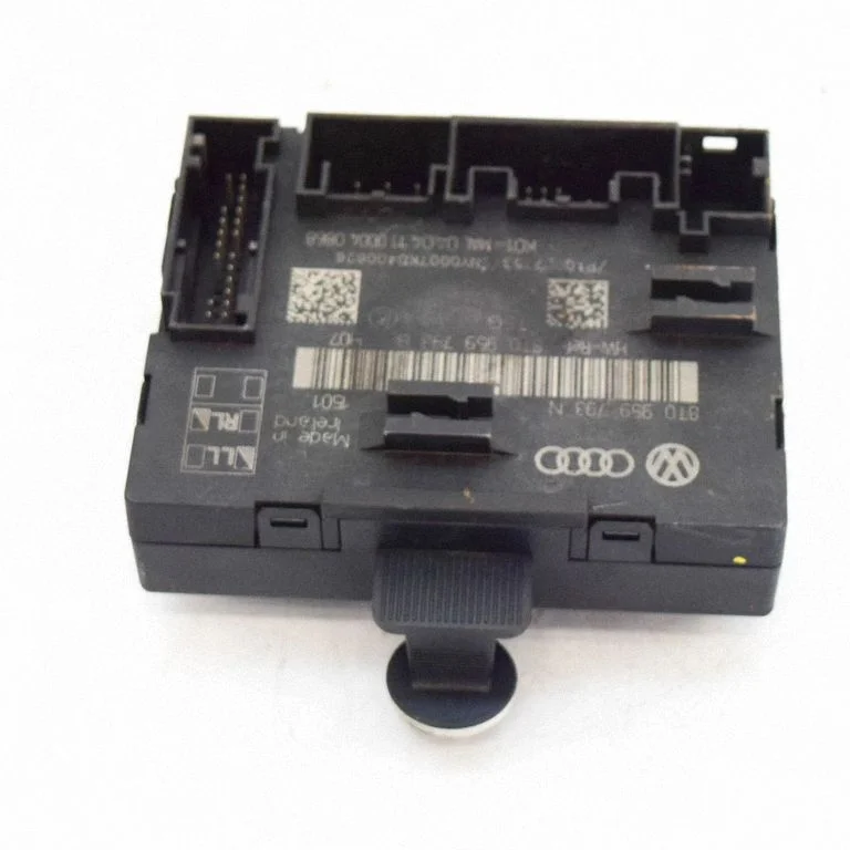 Durvju elektronikas vadības bloks – priekšējā labā