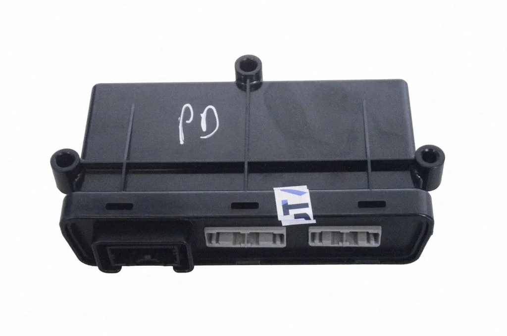 Door control unit/module – Tesla Model S (2012-)
