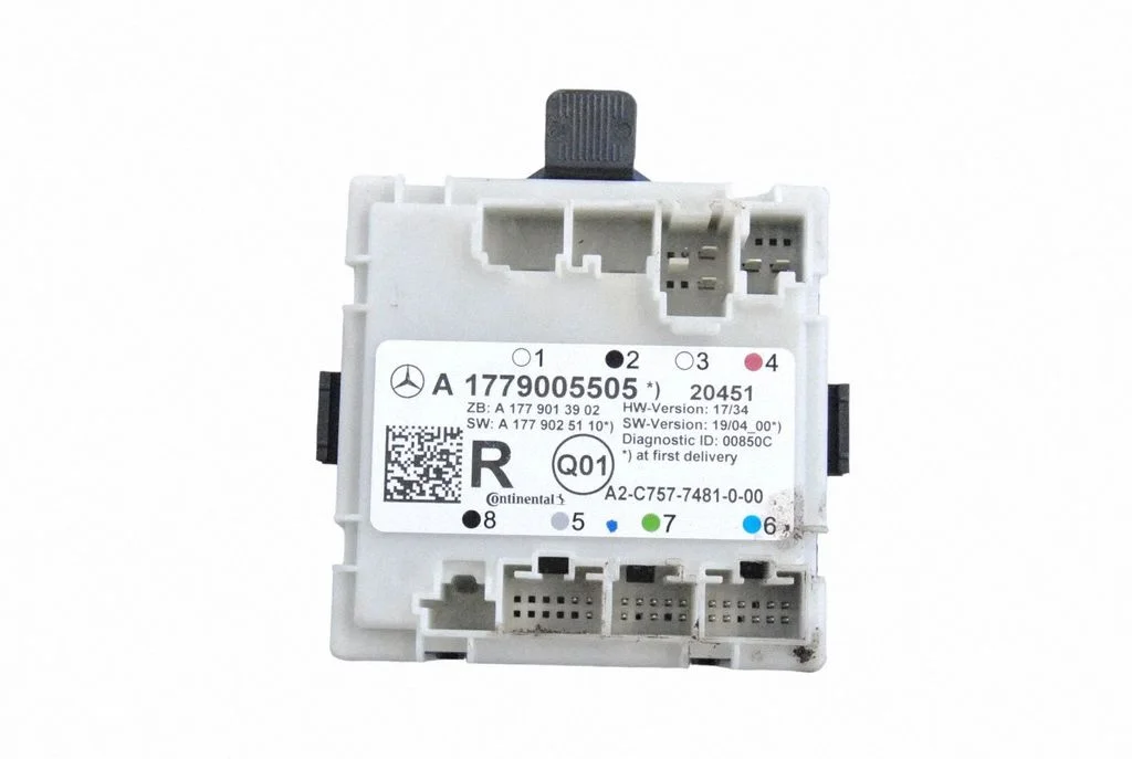 Durvju elektronikas vadības bloks A1779005505
