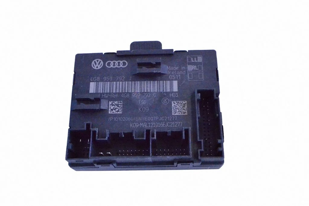 Durvju elektronikas vadības bloks 4G8959792J