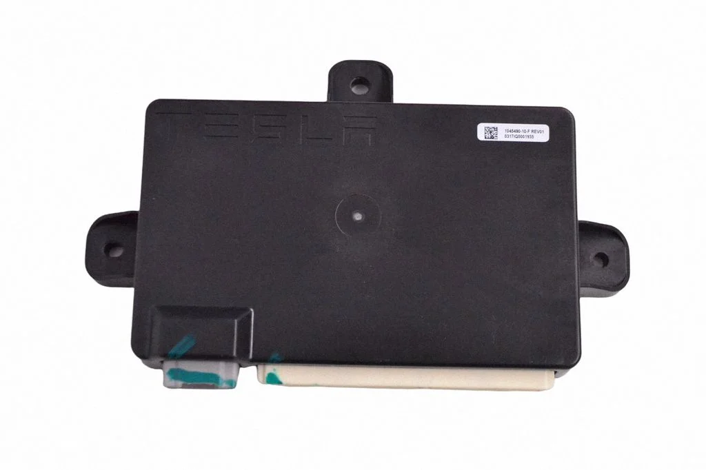 Durvju elektronikas vadības bloks 104549010F