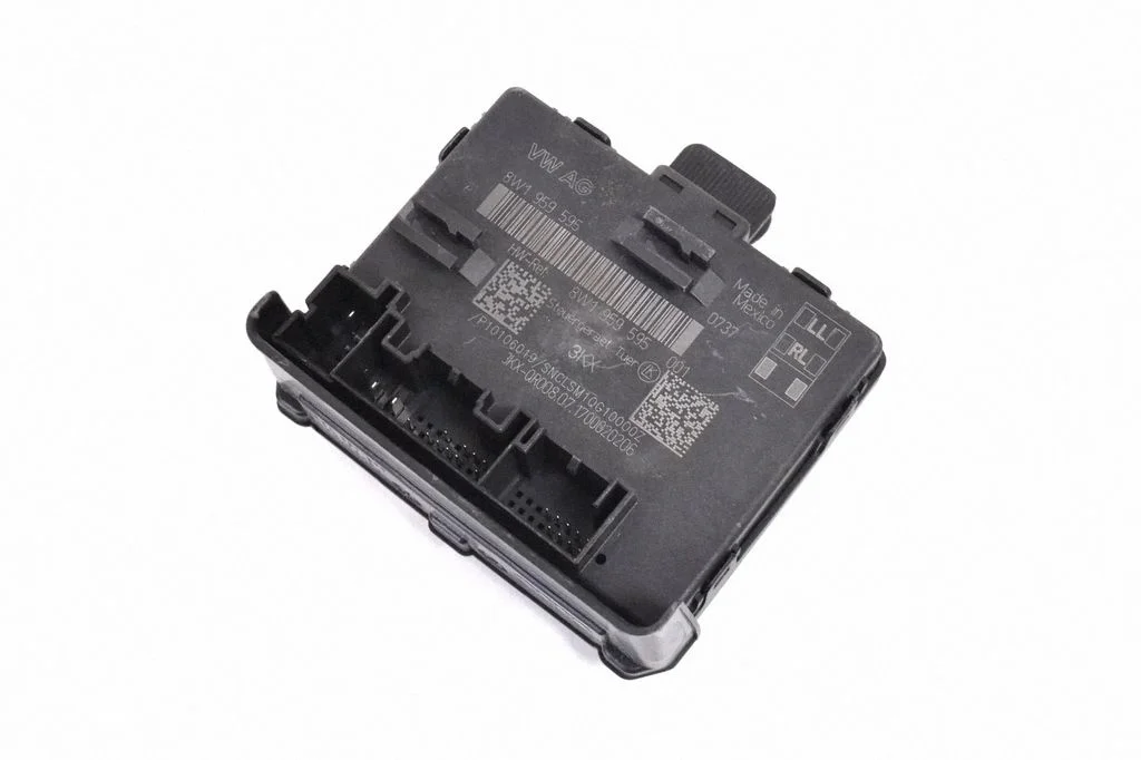 Durvju elektronikas vadības bloks 8W1959595