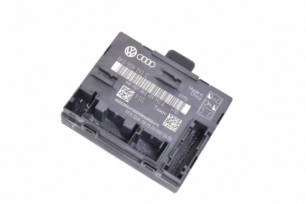 Durvju elektronikas vadības bloks 8K0959793C