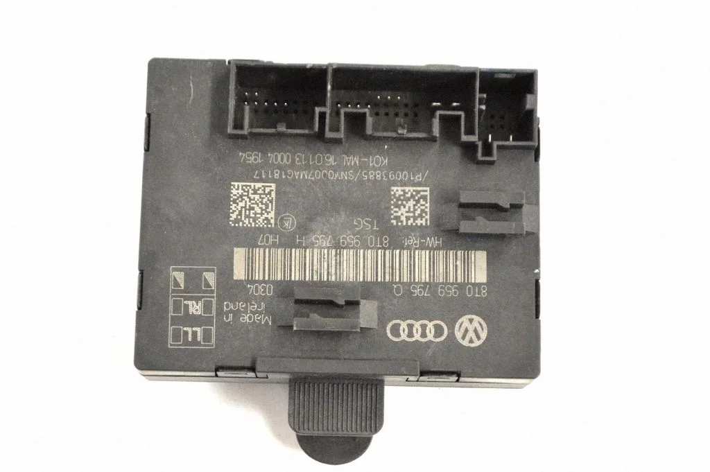 Door control unit/module – Audi A4 Allroad B8 (2008-2016)