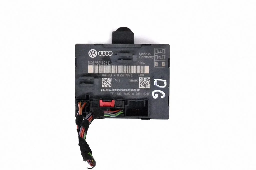 Durvju elektronikas vadības bloks 8K0959795E