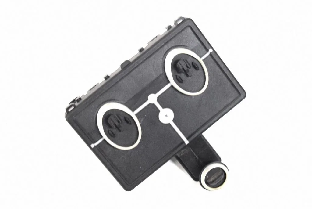 Durvju elektronikas vadības bloks 8W0959595E