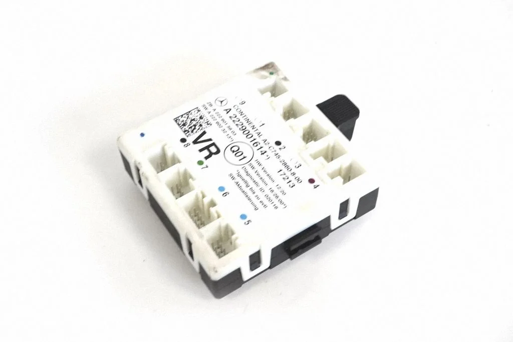 Durvju elektronikas vadības bloks – Mercedes-Benz C klase W205 (2014-2021)