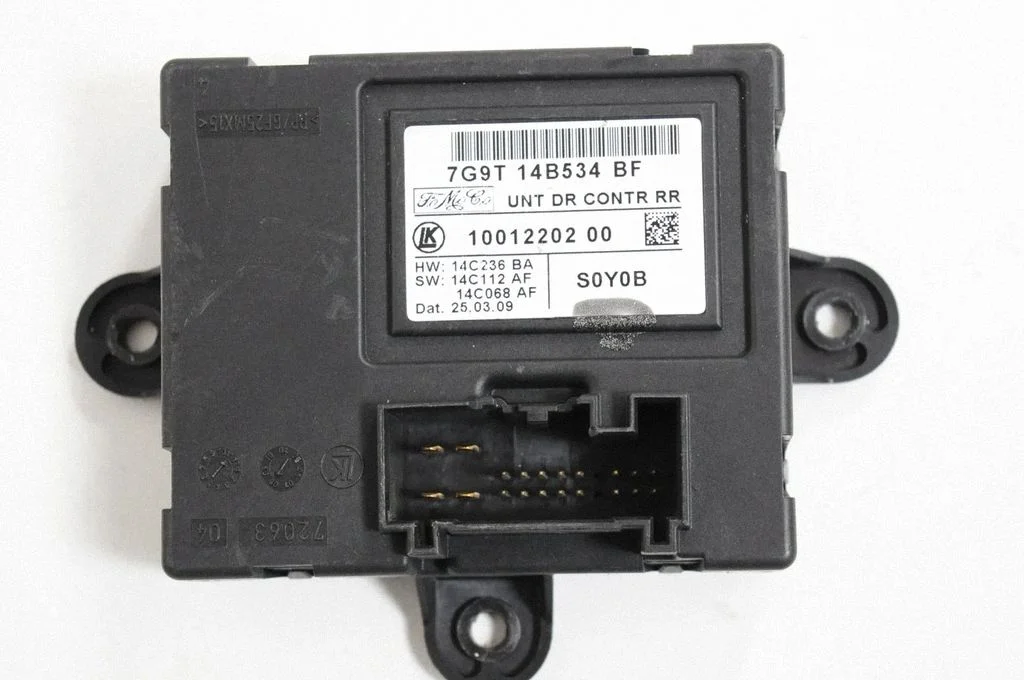 Door control unit/module – Volvo XC70 (2008-2013)