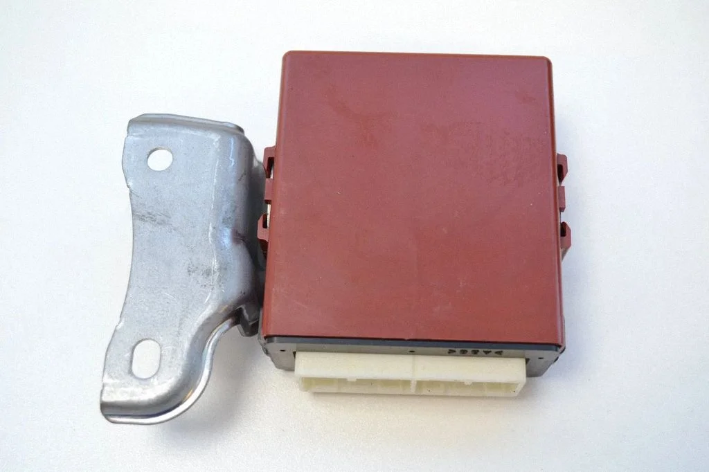 Door control unit/module – Lexus GS 300 350 430 450H (2005-2012)