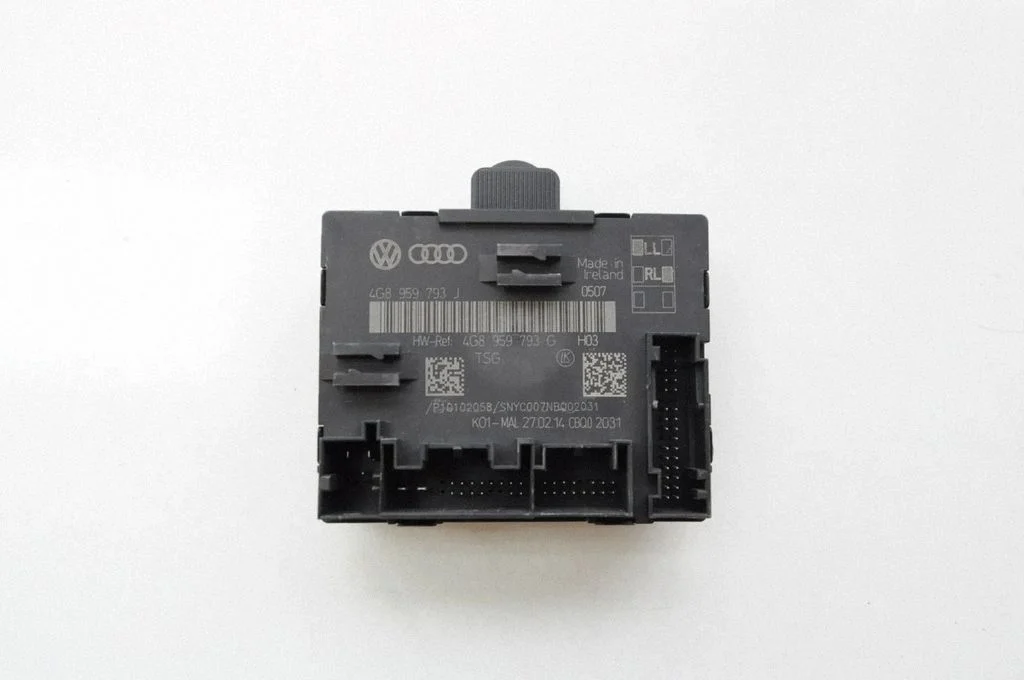 Durvju elektronikas vadības bloks – Audi A6 S6 C7 4G (2011-2018)