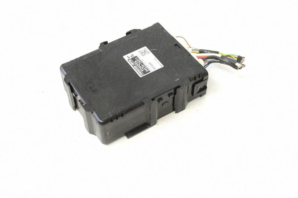 Gearbox control unit/module – Toyota Prius (XW30) (2009-2015)