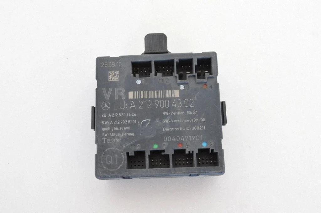 Durvju elektronikas vadības bloks – Mercedes-Benz E klase W212 (2009-2016)