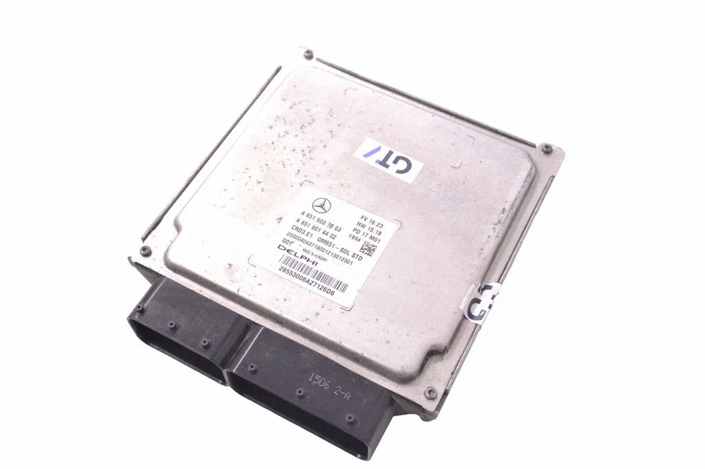 Dzinēja vadības bloks A6519014402