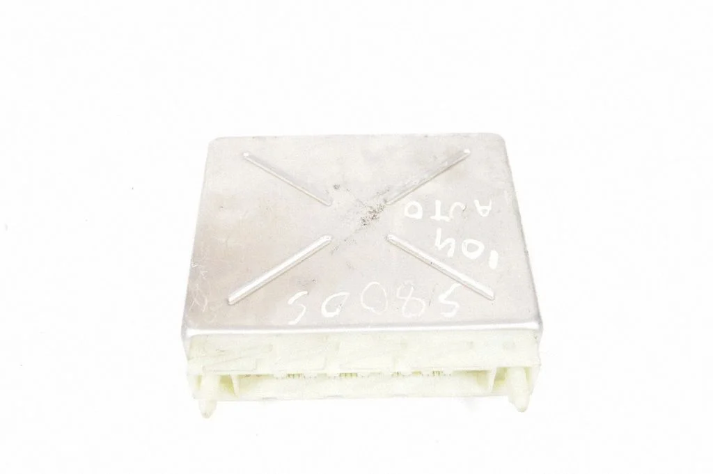 Dzinēja vadības bloks – Volvo S80 (2004-2006)