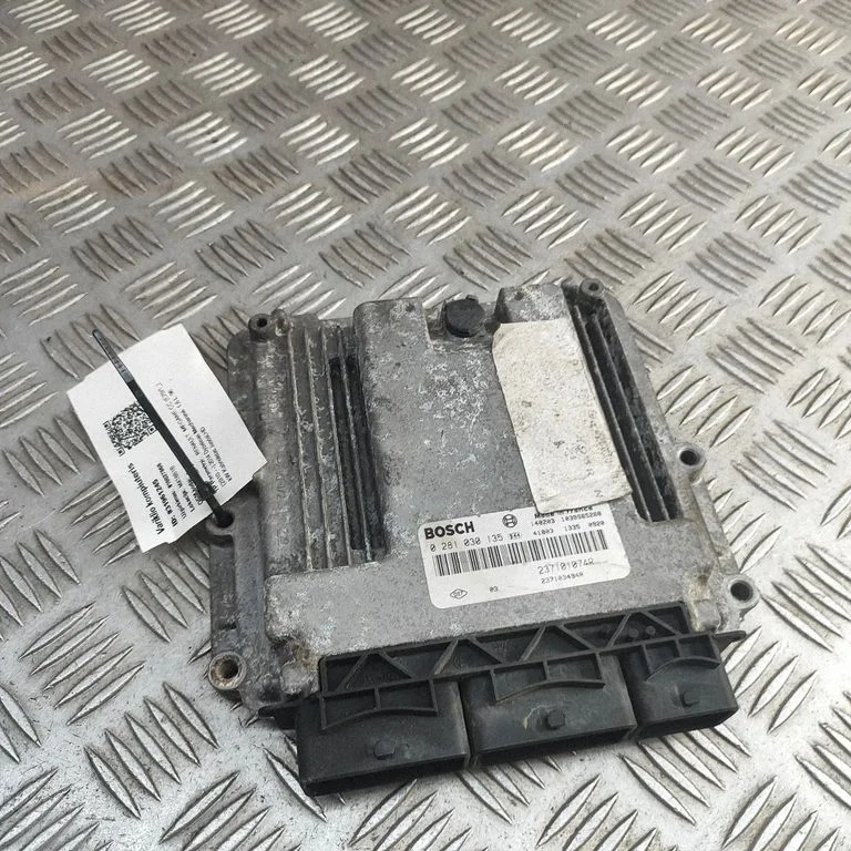 Engine control unit/module 0281030135