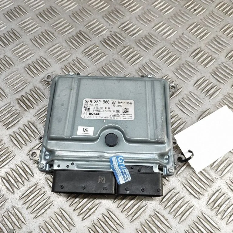 Dzinēja vadības bloks A2829014700