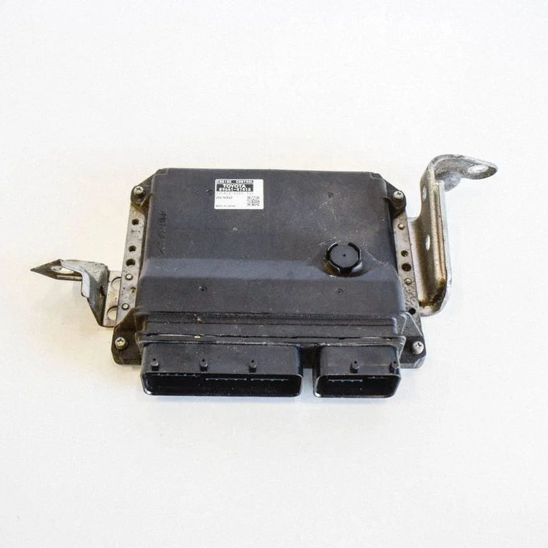 Engine control unit/module – Toyota Prius (XW30) (2009-2015)