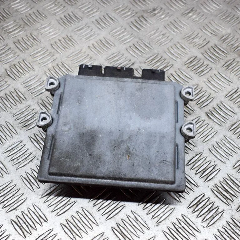 Engine control unit/module 5WS40140DT – Mazda 2 (2003-2007)