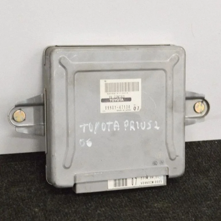 Dzinēja vadības bloks – Toyota Prius (XW20) (2003-2009)