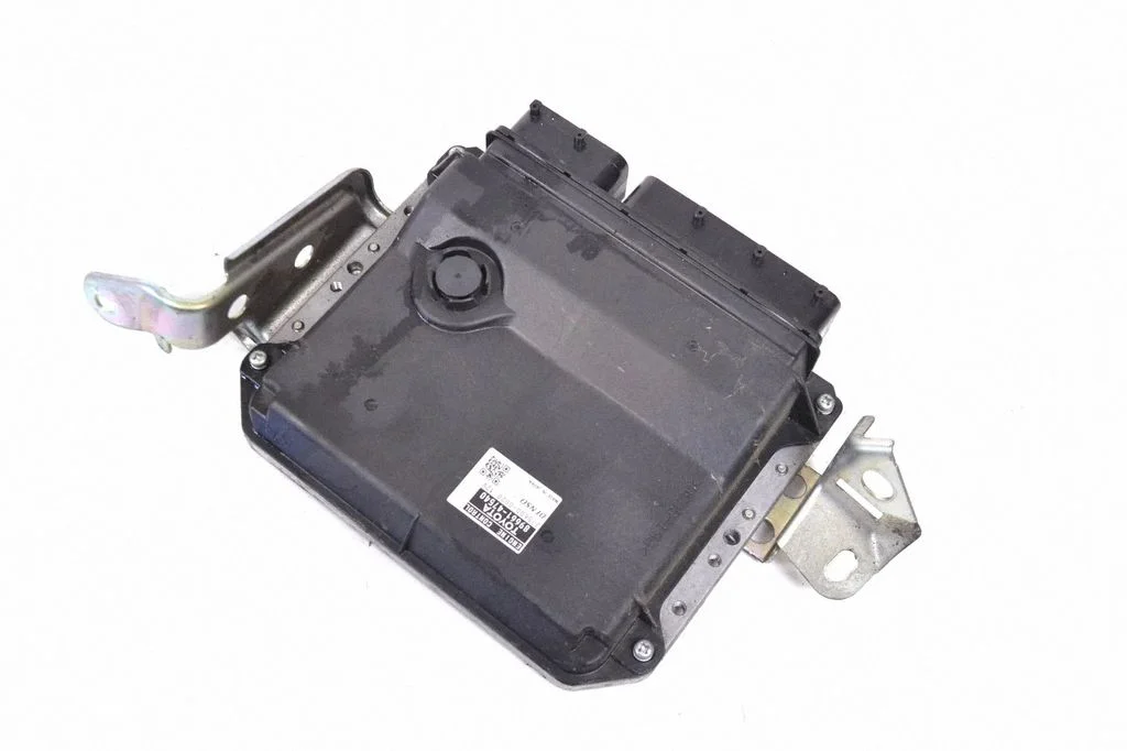Engine control unit/module 8966147540