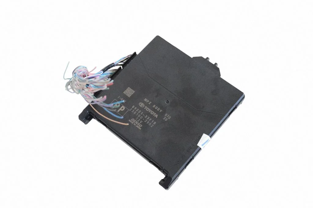 Kere juhtmoodul 2381003952 – Lexus ES VII XZ10 (2018-2021)