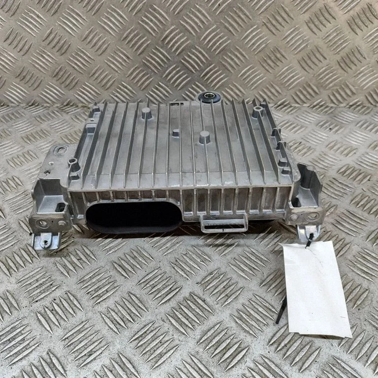 Central body control module 149732700C