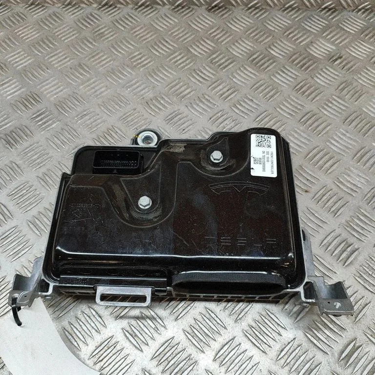 Central body control module 156923600A